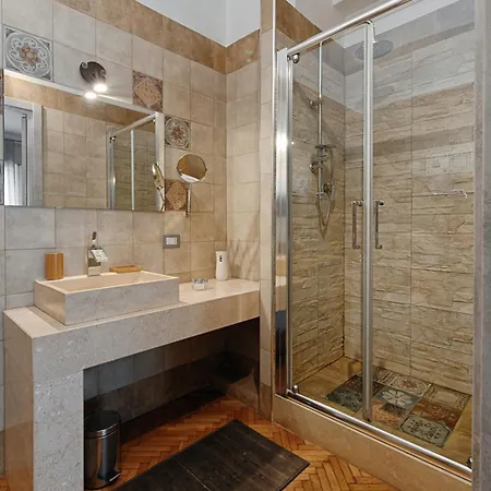 Penthouse Station Luxury Apts Le Dimore 아파트 브린디시