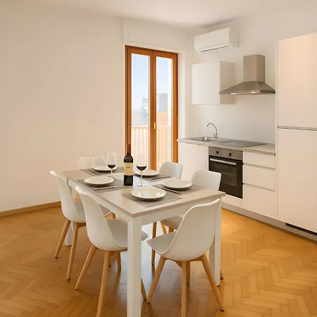 Apartamento Penthouse Station Luxury Apts Le Dimore *